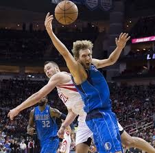 继金球奖后再度加冕，完成双料荣誉。🇫🇷 来源：转会专家罗马诺🚨⭐️ 官方消息：奥斯曼·登贝莱荣获2025年国际足联最佳球员奖。