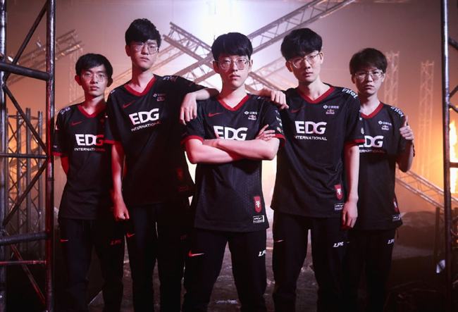 能极大鼓舞 能极大鼓舞