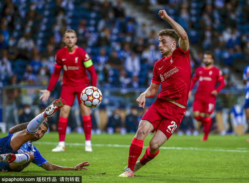 在这个充满 在这个充满